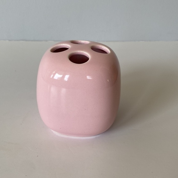 VINTAGE MCM pink toothbrush holder - Picture 7 of 10